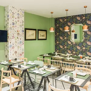 Ibis Styles Gare De L'est Tgv Hotel Parigi