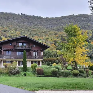 Le Catarina Bed & Breakfast Lathuile